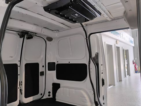 Used 2019 Nissan NV200 S FWD image 63