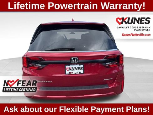 Used 2025 Honda Odyssey Sport-L image 4