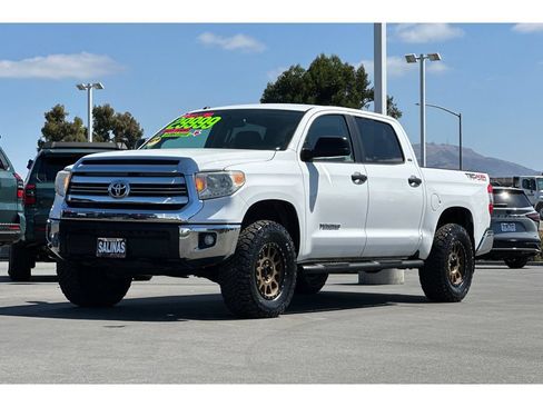 Used 2016 Toyota Tundra SR5 w/ TRD Off Road Package AWD/4WD image 8