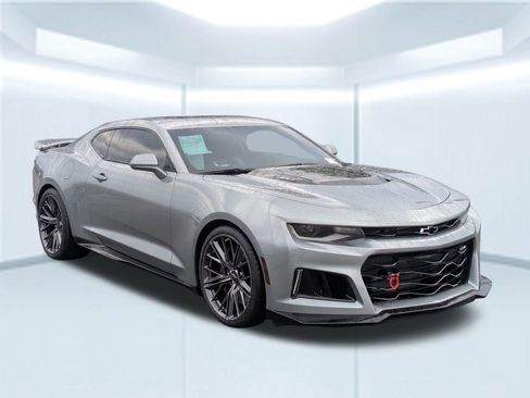 Used 2023 Chevrolet Camaro ZL1 image 8