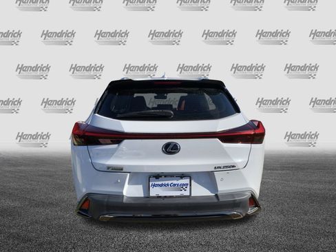 Used 2020 Lexus UX 250h F Sport image 9