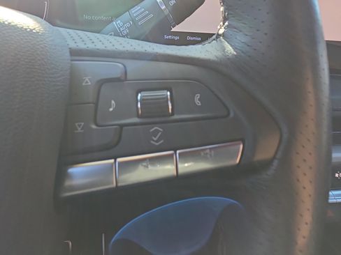 Used 2024 Cadillac XT4 Sport w/ Cold Weather Package image 8