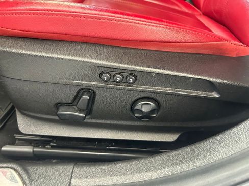 Used 2018 Alfa Romeo Giulia RWD image 38