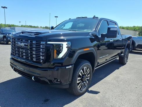 New 2026 GMC Sierra 2500 Denali Ultimate w/ Max Trailering Package AWD/4WD image 3