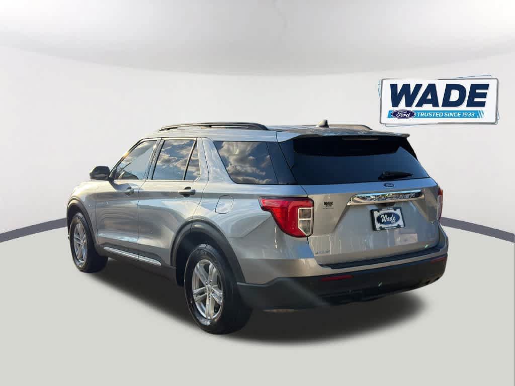 Certified 2023 Ford Explorer XLT RWD image 7