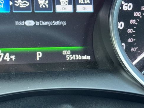 Used 2024 Toyota Camry XLE FWD image 42