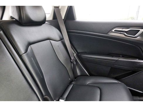 Used 2023 Kia Sportage EX FWD image 10