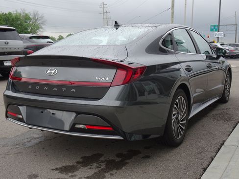 Used 2023 Hyundai Sonata SEL FWD image 5