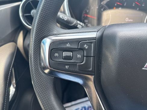 Used 2024 Chevrolet Blazer LT w/ Convenience Package FWD image 19