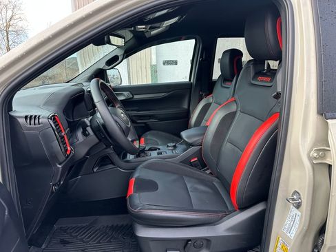 Used 2025 Ford Ranger Raptor image 18