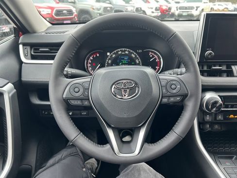 New 2025 Toyota RAV4 XLE w/ Convenience Package image 10