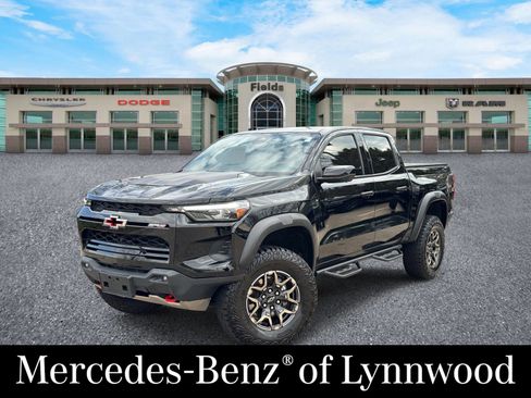 Used 2024 Chevrolet Colorado ZR2 w/ ZR2 Convenience Package III AWD/4WD image 1