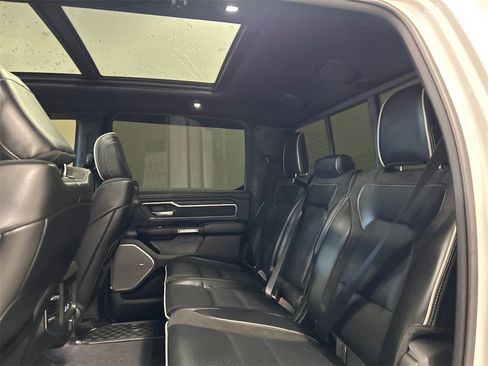 Used 2025 RAM 1500 Laramie image 32