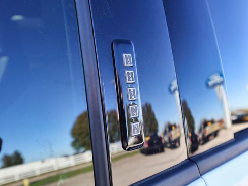 Used 2022 Ford F150 XLT w/ Equipment Group 302A High image 11