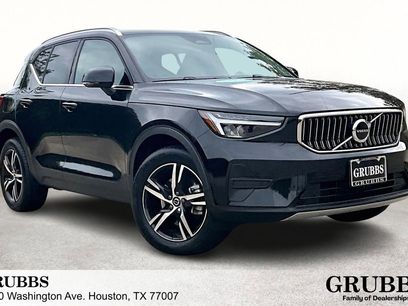 Certified 2025 Volvo XC40 B5 Core