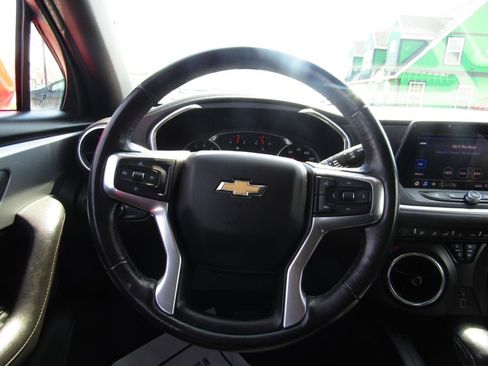 Used 2020 Chevrolet Blazer LT FWD image 15