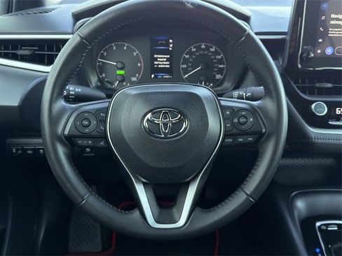 Used 2023 Toyota Corolla SE image 12