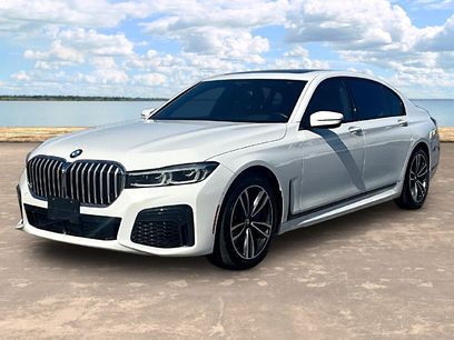 Used 2022 BMW 750i xDrive w/ Executive Package