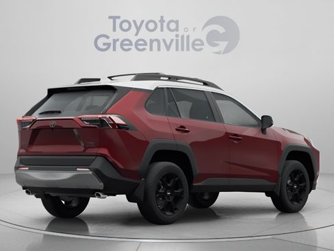 Used 2024 Toyota RAV4 LE AWD/4WD image 4