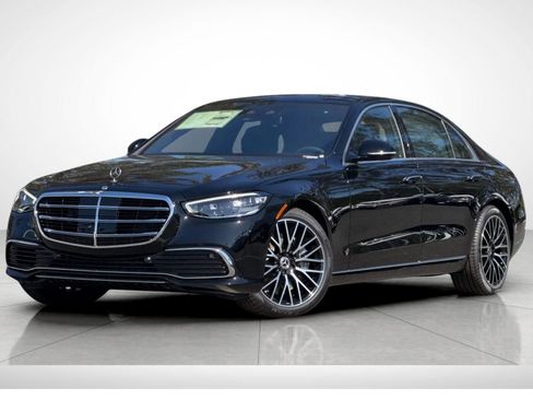 New 2025 Mercedes-Benz S 580 4MATIC Sedan image 2