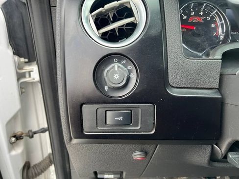 Used 2014 Ford F150 FX4 w/ Equipment Group 402A Luxury AWD/4WD image 23