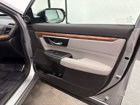 Used 2018 Honda CR-V EX image 15