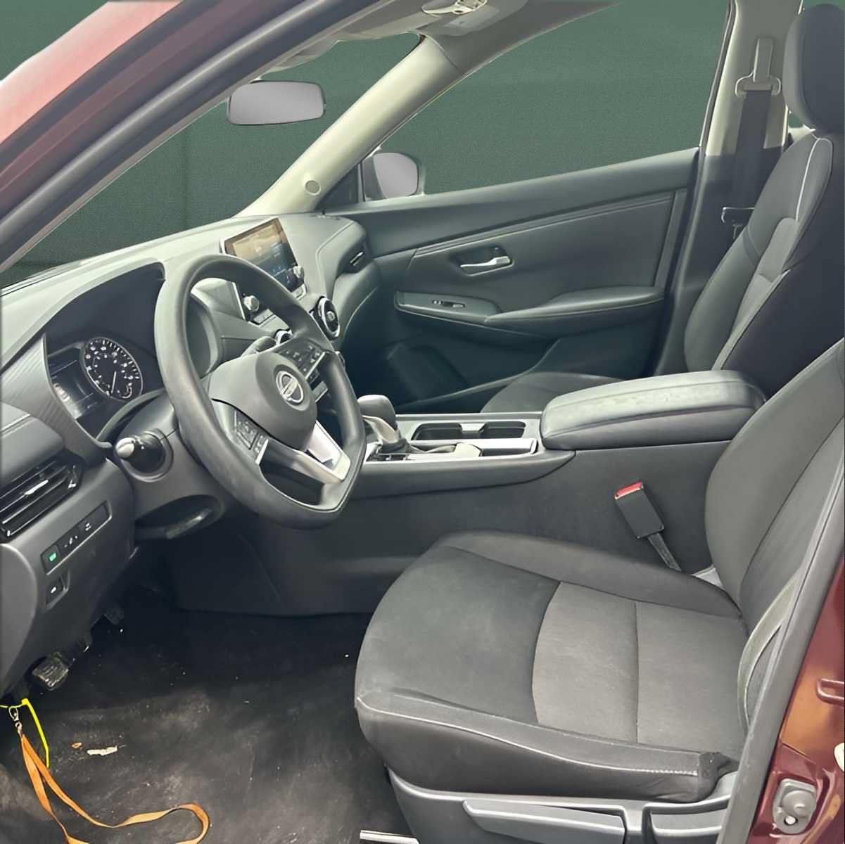Used 2025 Nissan Sentra SV FWD image 5
