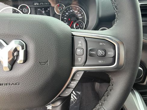 New 2026 RAM 1500 Big Horn AWD/4WD image 24