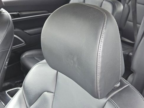 Used 2025 Kia Telluride S AWD/4WD image 16
