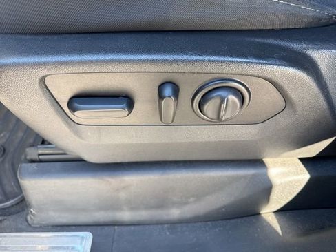 Used 2020 Chevrolet Silverado 1500 LT w/ All-Star Edition image 11