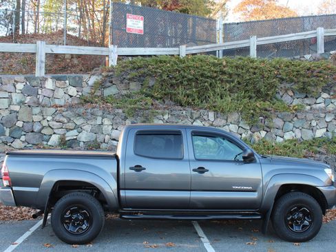 Used 2014 Toyota Tacoma 4x4 Double Cab image 5