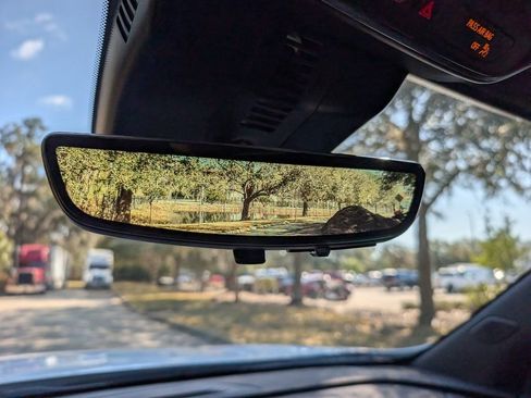 New 2026 Chevrolet Traverse RS image 25