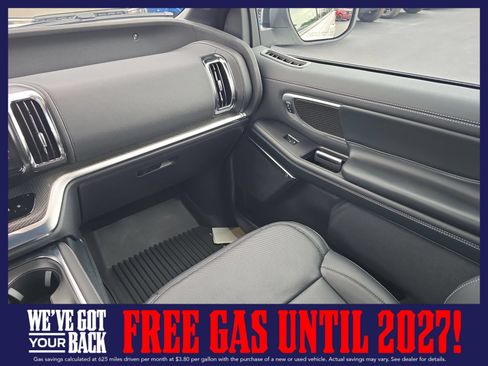 New 2025 Ford Expedition Platinum w/ Stealth Performance Package AWD/4WD image 13