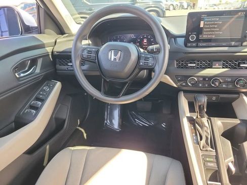 Certified 2023 Honda Accord EX image 10