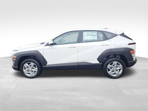 New 2026 Hyundai Kona SE AWD/4WD image 2