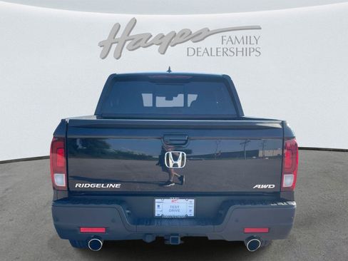 Used 2023 Honda Ridgeline Black Edition image 4