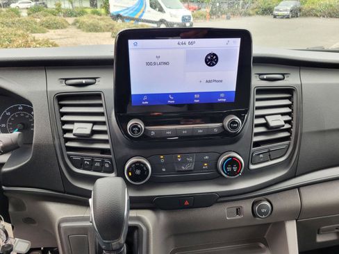 Used 2020 Ford Transit 150 Low Roof AWD image 28