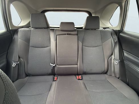 Used 2024 Toyota RAV4 LE AWD/4WD image 15