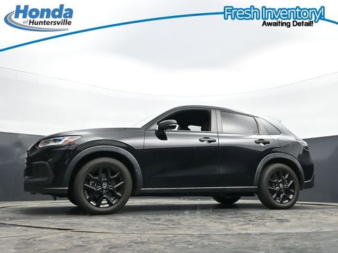 Used 2023 Honda HR-V Sport image 30