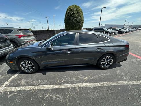 Used 2022 Hyundai Sonata SEL FWD image 3