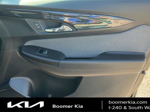 Used 2025 Chevrolet TrailBlazer LT image 10