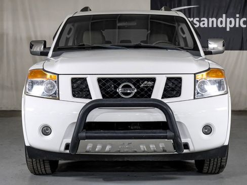 Used 2012 Nissan Armada SV RWD image 3