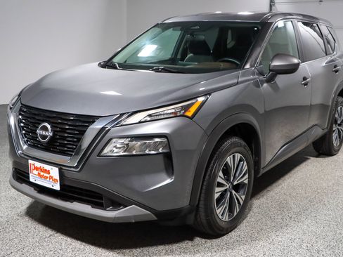 Used 2023 Nissan Rogue SV FWD image 30