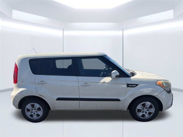 Used 2012 Kia Soul FWD image 6