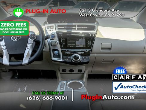 Used 2015 Toyota Prius V Four FWD image 14