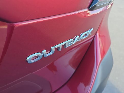 Used 2021 Subaru Outback Limited w/ Popular Package #2 image 6