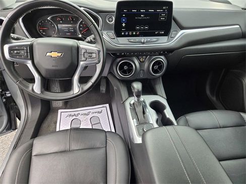 Used 2023 Chevrolet Blazer LT image 29