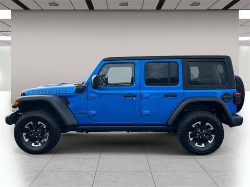 Used 2024 Jeep Wrangler Unlimited Rubicon 4xe image 7
