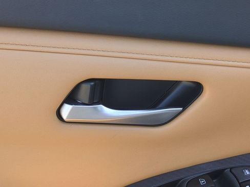 Certified 2021 Nissan Sentra SV w/ SV Premium Package FWD image 14