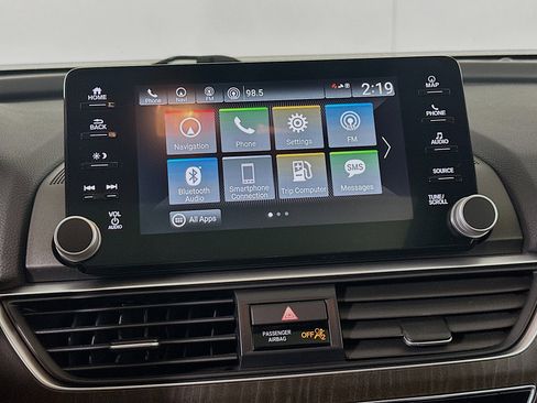 Used 2019 Honda Accord Touring image 21